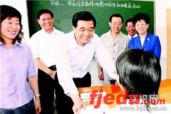 北京宏志中学36名宏志生报考师范(组图)