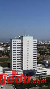 首都医科大学:大爱于心医者殿堂(图)
