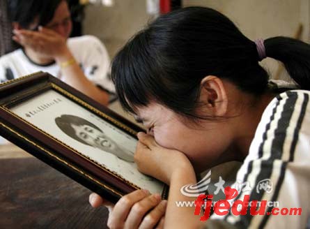 江西07高考考生刘娟:“蒸笼房”烤出准大学生