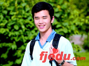 新疆理科高分考生胥毅如愿以偿上清华(图)