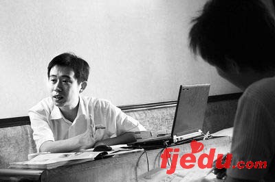 河南省查处涉嫌违规招生的北京传媒学院(图)