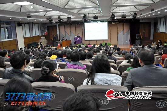 香港中文大学举办2013招生说明会 率先进京揽生源