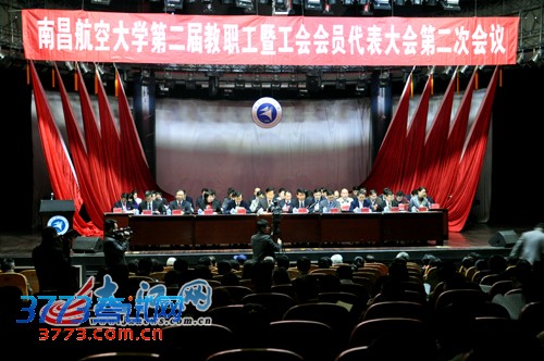 点击图片分享到上海滩微博 点击图片分享到上海滩微博