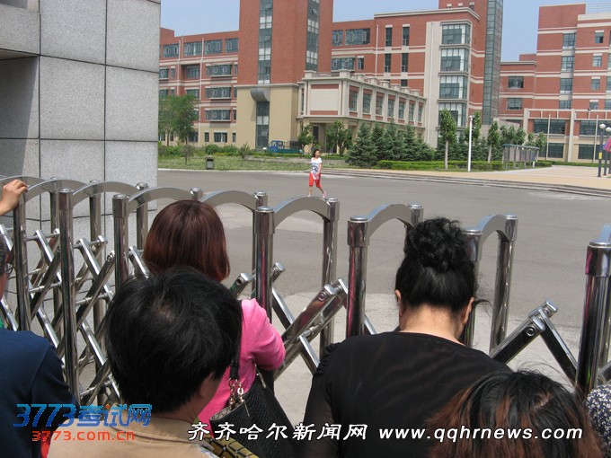 点击图片分享到上海滩微博 点击图片分享到上海滩微博