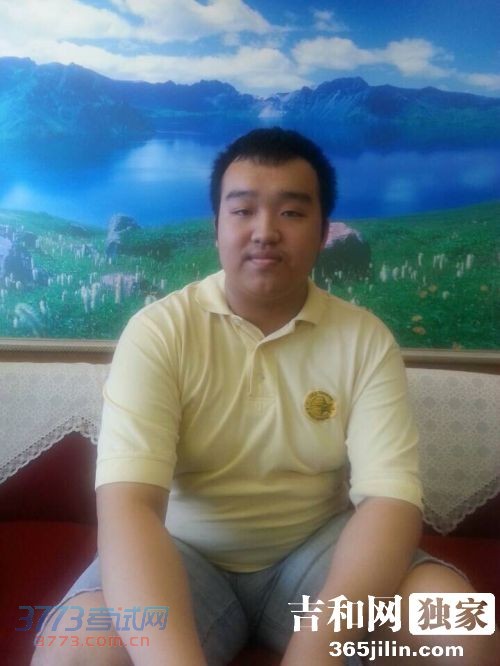 吴晨玮 吴晨玮