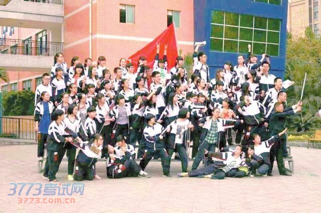 四川高考文科“最牛班”近10人进入北大清华(图)
