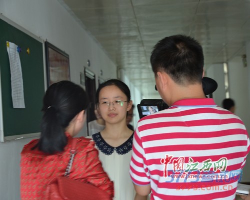 本网记者专访虞筱隽