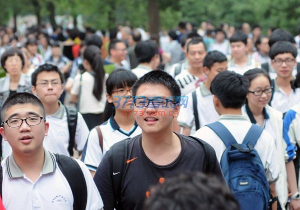 高考成绩单23日晚8时起可网上查分