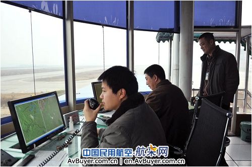 中国民航飞行学院绵阳分院2009年顺利开飞