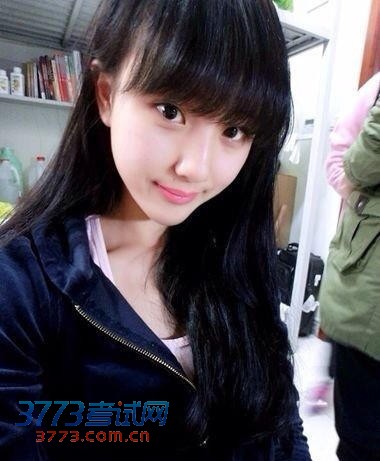 最新北影中戏靓女自拍照