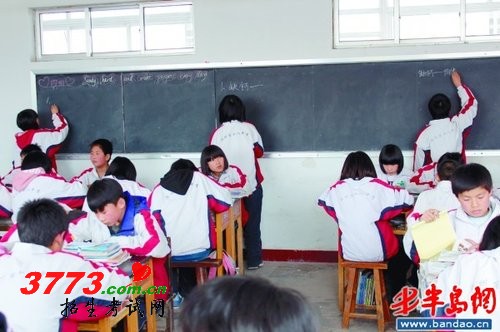 胶州市第十八中学———夯实教育的根基,办好学生喜欢的学校