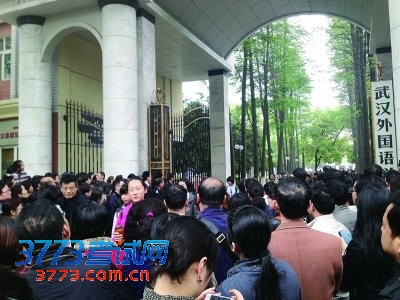 武汉1.5万学生赶考小中考 名单24日前后公布