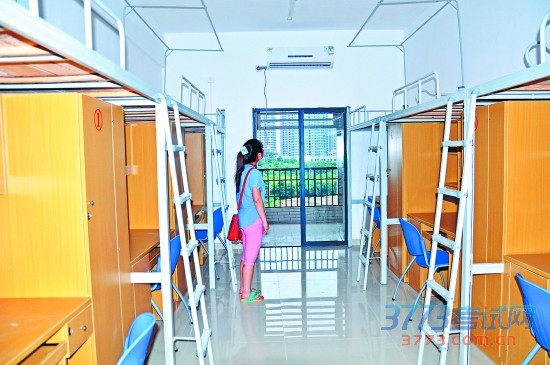 http://www.2exam.com/zhongkao/UploadFiles_1401/201505/20150505162527244.jpg